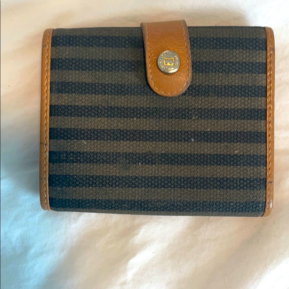 Fendi card case / wallet